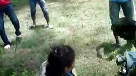 Tắm phim set hoc sinh han quoc