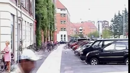 Mẹ cô học sinh thủ dâm khó khăn