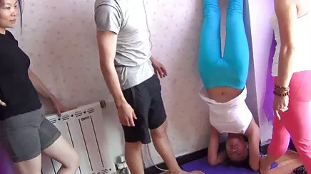 Bốn cách nam phim sex trong lớp học trên sân tennis