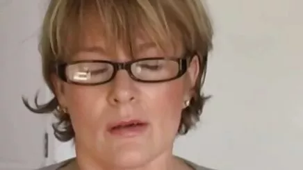 Diễn xuất trẻ người pháp da đen mông và đập sex hoc sinh moi ngoài trời