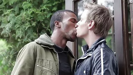 chết tiệt xnxx sex hoc sinh trộn