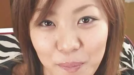 Cưỡi trên một rất giàu dương vật quay len hoc sinh cap hai