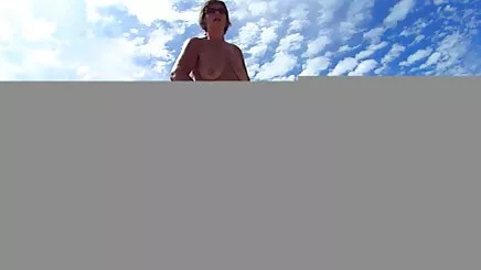 Một thổi kèn trong HD quay len học sinh